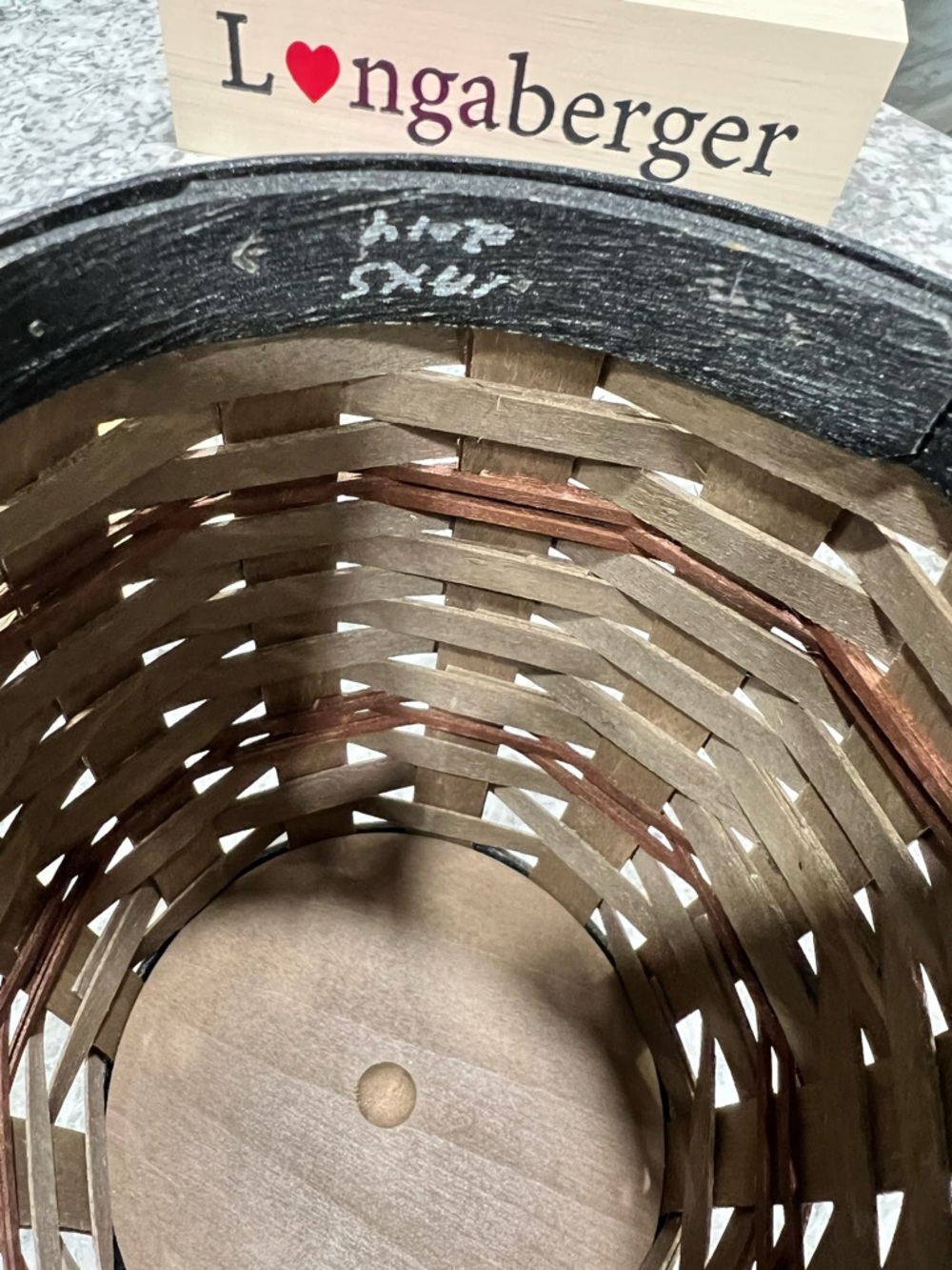 Longaberger Woven Barrel Collectors Club 2014 - Picture 5 of 7